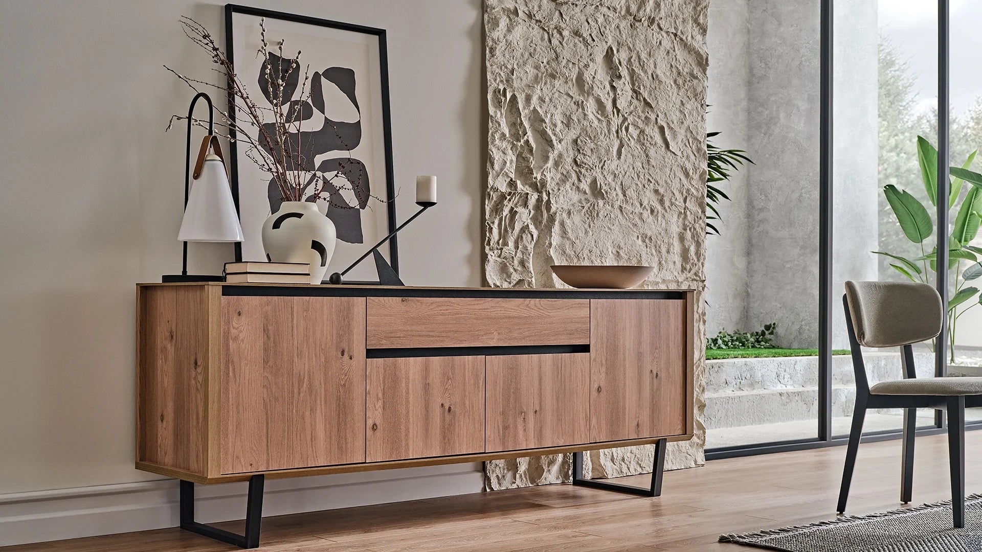 SOLID Sideboard