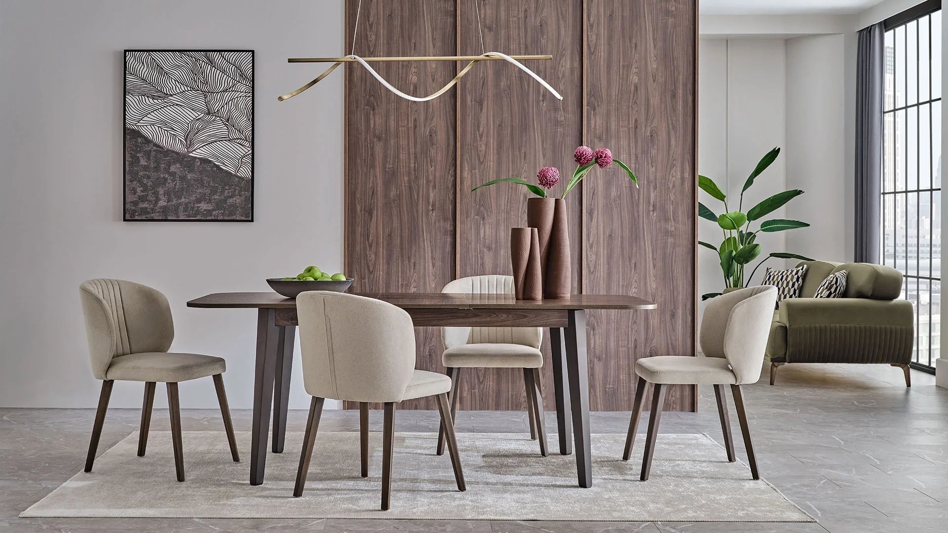 BEND Extendable Dining Table